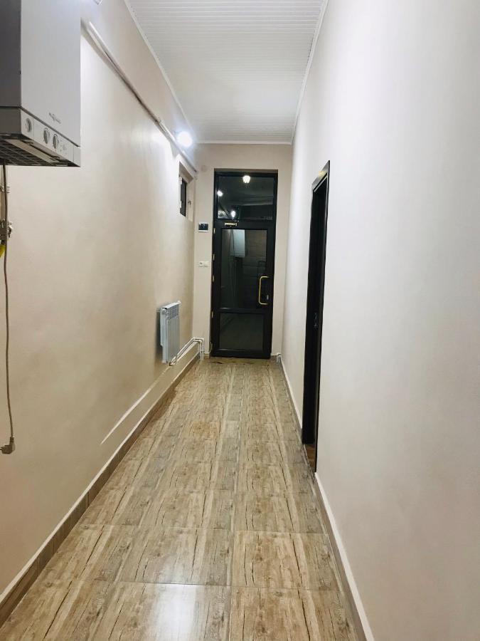 Arm Hotel Ереван Екстериор снимка